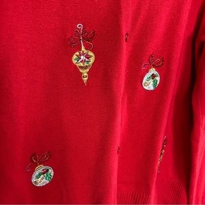 Crystal Lake Holiday Sweater Christmas tree ornaments Red Medium vintage